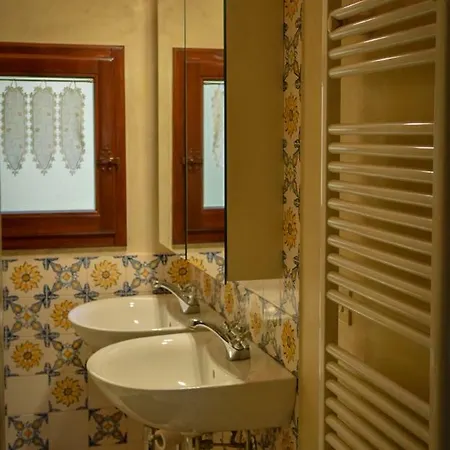 شقة Calzaiuoli Luxury And Characteristic *