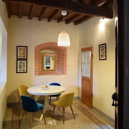 Calzaiuoli Luxury And Characteristic * פירנצה